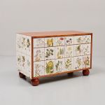 1060 5337 CHEST OF DRAWERS